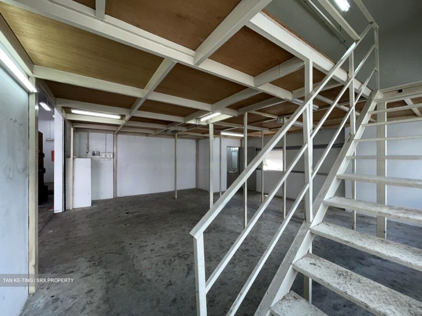 First Centre (D19), Factory #477605171